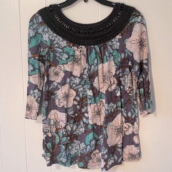 Anthropologie meadow rue boho knit crochet neck Flowy floral blouse size medium - Picture 2 of 7